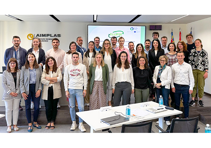 Foto AIMPLAS coordina un proyecto europeo que valorizará residuos de mataderos y lodos y pasta de papel para su aplicación en agricultura y cuidado personal.